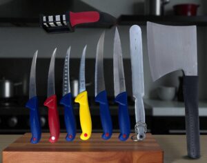 SET 6 CUTITE MACELARIE + MASAT + APARAT DE ASCUTIT CADOU